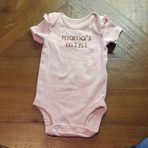 Carter's Light Pink Bodysuit with 'Mama's Mini' Text